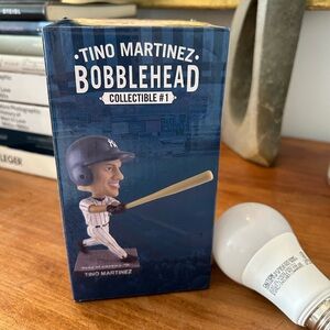 NY Yankee : Tino Martinez Bobblehead Collectible